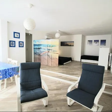 Smeralda - Sea View Апартаменти