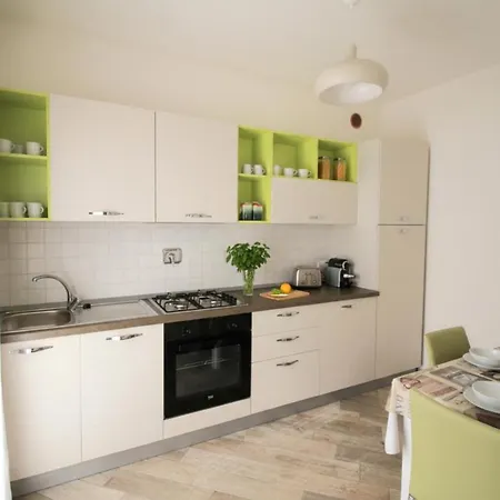 Smeralda - Sea View אולביה